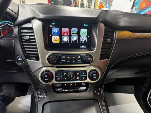 Used 2020 GMC Yukon Denali image 21