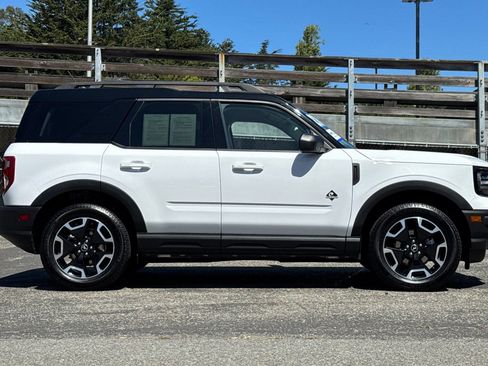 Certified 2024 Ford Bronco Sport Outer Banks AWD/4WD image 4
