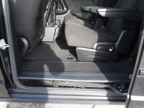 Used 2015 Dodge Grand Caravan SXT w/ Blacktop Package image 13
