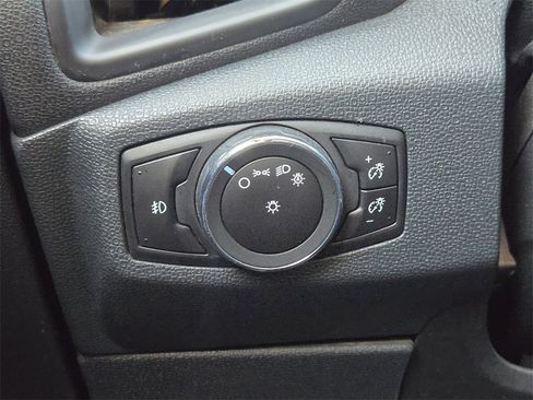 Used 2020 Ford EcoSport SE image 18