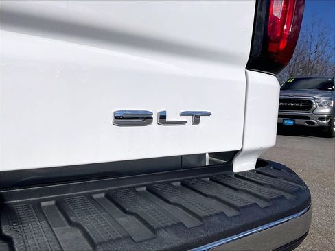 Used 2022 GMC Sierra 1500 SLT w/ SLT Premium Plus Package image 28