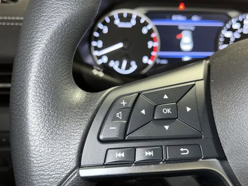 New 2025 Nissan Sentra SV image 24