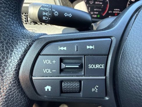 Used 2023 Honda CR-V LX image 20
