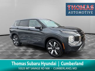 Used 2025 Mitsubishi Outlander SE video 1