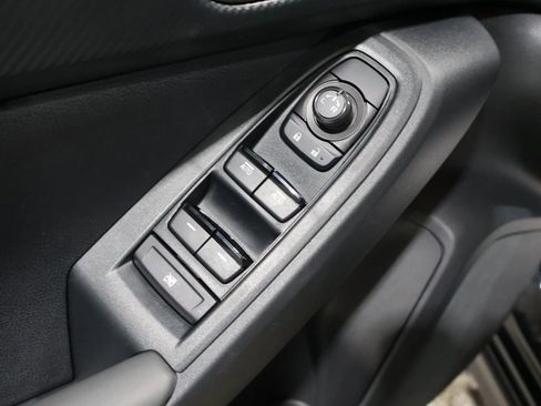 Used 2024 Subaru Crosstrek 2.0i image 13