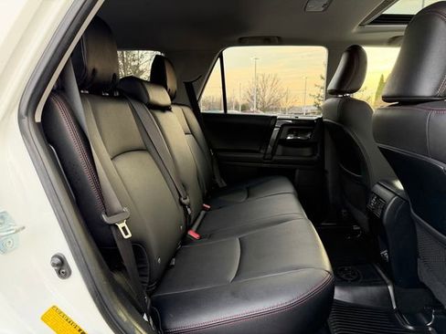 Certified 2020 Toyota 4Runner TRD Off-Road Premium w/ Moonroof Package image 17