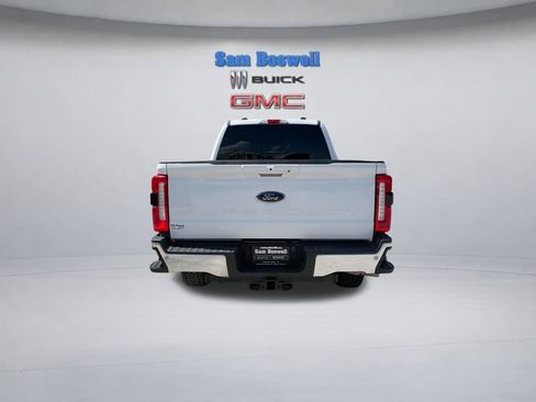 Used 2024 Ford F250 Lariat w/ FX4 Off-Road Package AWD/4WD image 8