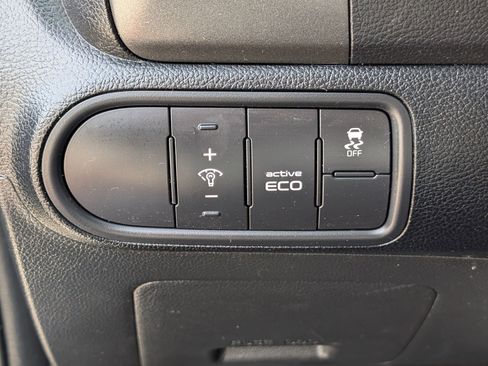 Used 2016 Kia Forte LX w/ LX Popular Plus Package image 22