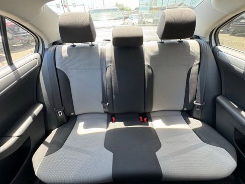 Used 2017 Volkswagen Jetta S FWD image 15