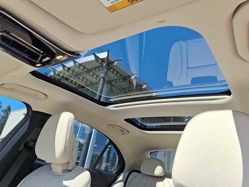 Certified 2024 Mercedes-Benz E 350 4MATIC Sedan image 11