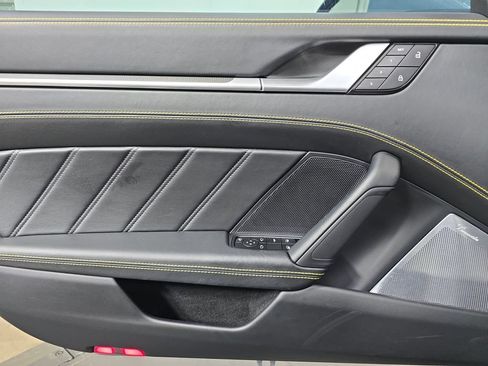Certified 2025 Porsche 911 Turbo S AWD/4WD image 22