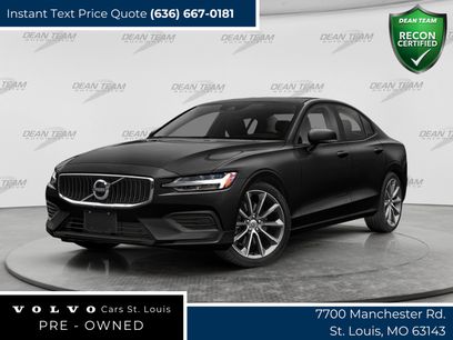 Used 2019 Volvo S60 T6 Momentum w/ Premium Package