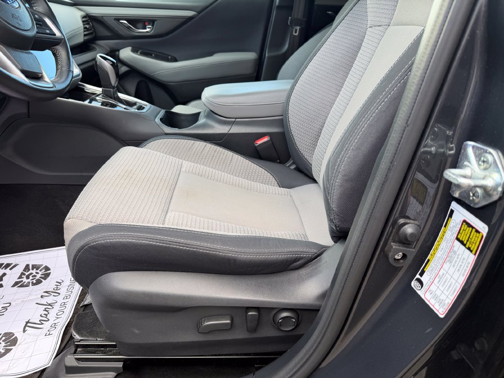 Used 2023 Subaru Outback Premium AWD/4WD image 12
