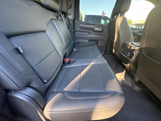 Used 2026 GMC Sierra 1500 SLT w/ SLT Premium Plus Package AWD/4WD image 5