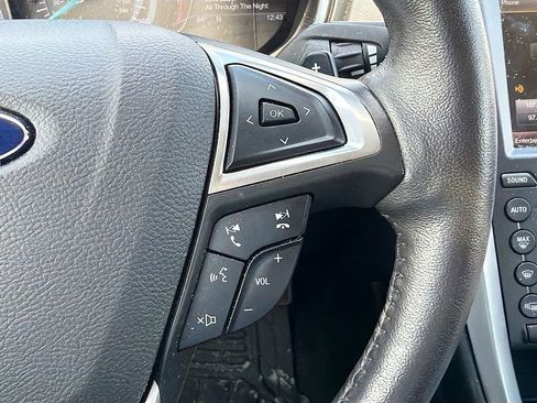 Used 2016 Ford Fusion Titanium AWD/4WD image 13