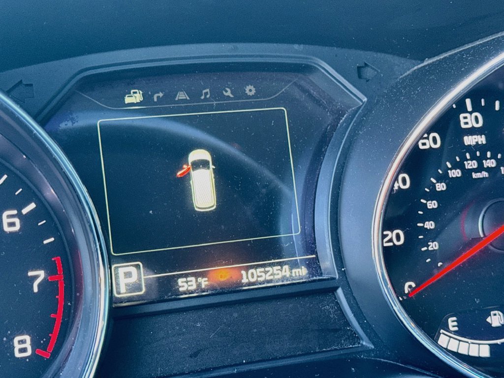 Used 2018 Kia Sedona SX FWD image 9