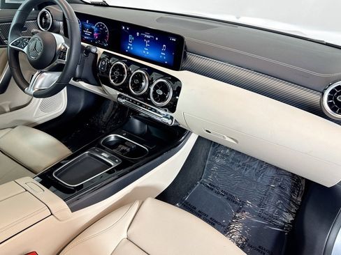 Certified 2026 Mercedes-Benz CLA 250 image 28