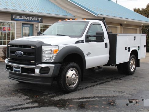 Used 2015 Ford F550 4x4 Regular Cab Super Duty image 1