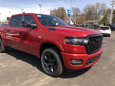 New 2026 RAM 1500 4x4 Crew Cab image 15