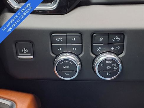 Used 2024 GMC Sierra 3500 Denali Ultimate image 29