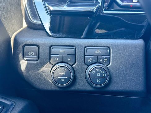 Used 2023 Chevrolet Silverado 1500 RST w/ Protection Package image 38