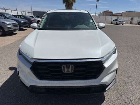 Used 2024 Honda CR-V EX-L image 2