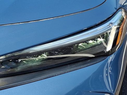 Certified 2025 Honda Civic Sport image 9