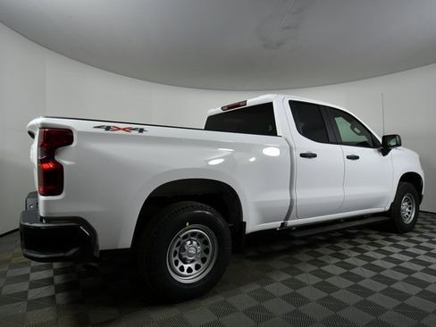 New 2026 Chevrolet Silverado 1500 W/T w/ WT Convenience Package image 10