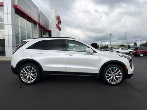 Used 2019 Cadillac XT4 Sport w/ Cold Weather Package AWD/4WD image 8