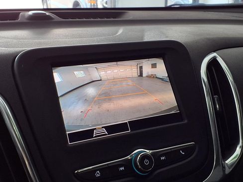Used 2024 Chevrolet Equinox LT AWD/4WD image 4