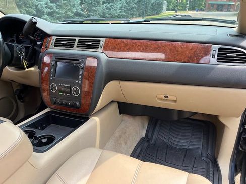 Used 2008 Chevrolet Tahoe LT AWD/4WD image 37