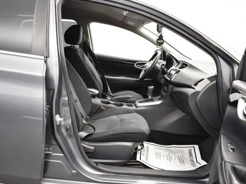 Used 2019 Nissan Sentra SV FWD image 16
