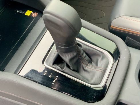 Used 2025 Subaru Forester Sport image 44