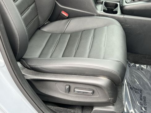 Used 2026 Honda CR-V EX-L image 31