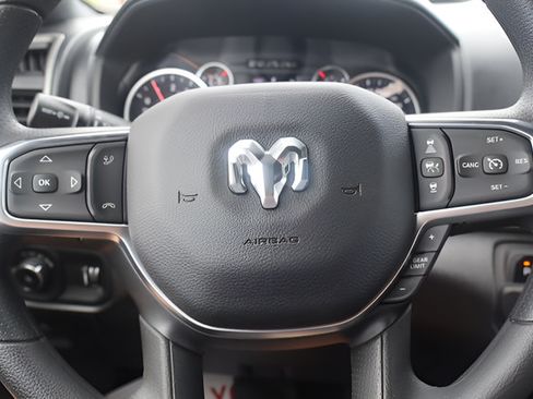 New 2026 RAM 1500 Tradesman AWD/4WD image 12