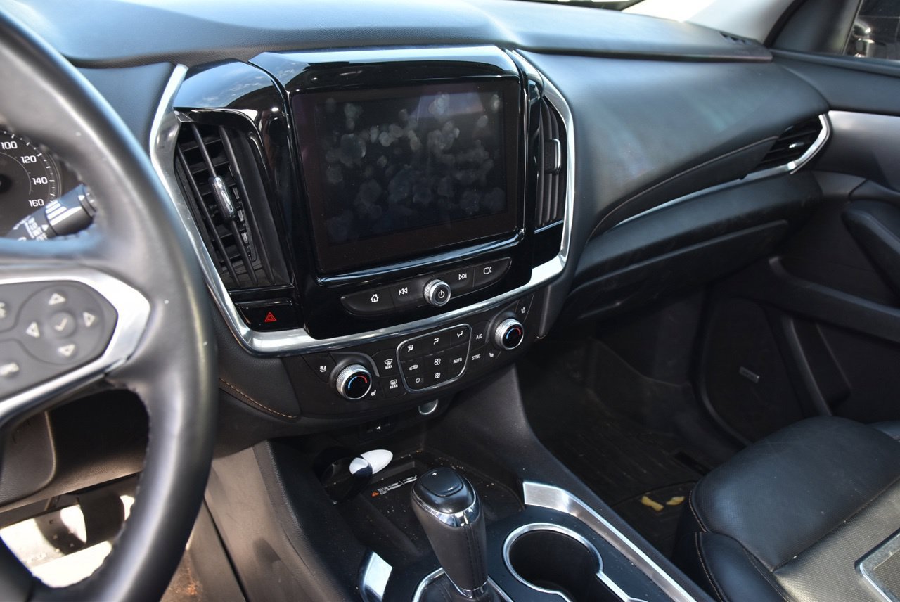 Used 2018 Chevrolet Traverse Premier w/ Redline Edition FWD image 9