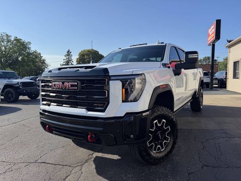 Used 2026 GMC Sierra 2500 AT4X AWD/4WD image 2