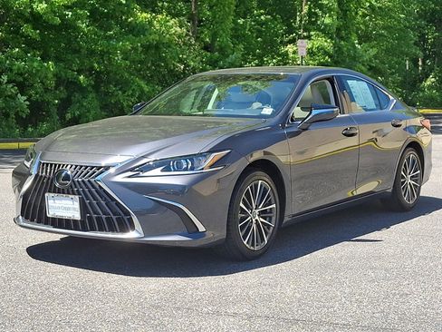 Certified 2025 Lexus ES 350 w/ Premium Package FWD image 3