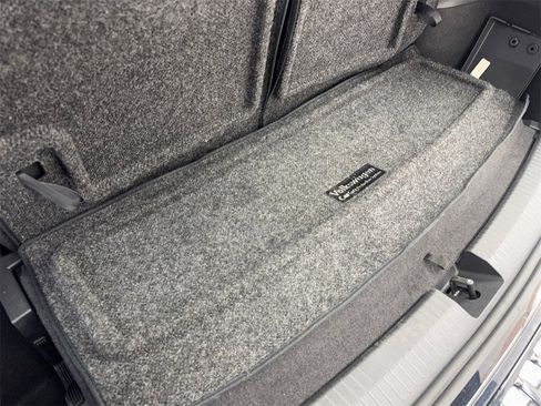 Used 2024 Volkswagen Tiguan SE R-Line w/ MDO Package, Three-Row image 84