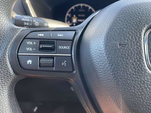 Used 2025 Honda CR-V EX image 27