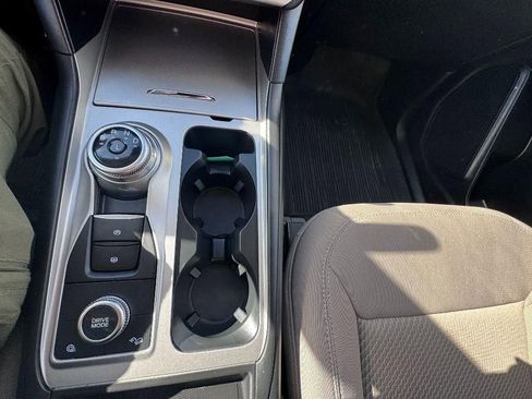 Used 2023 Ford Explorer 4WD image 25