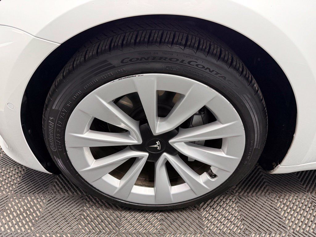Used 2022 Tesla Model 3 RWD image 21