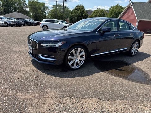 Used 2017 Volvo S90 T6 Inscription w/ Vision Package AWD/4WD image 10