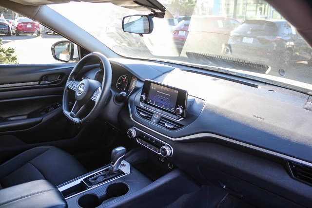 Used 2023 Nissan Altima 2.5 S FWD image 21