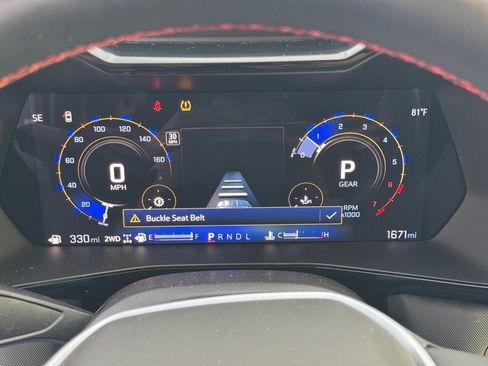 Used 2025 Chevrolet Colorado Z71 w/ Z71 Convenience Package 2 image 17