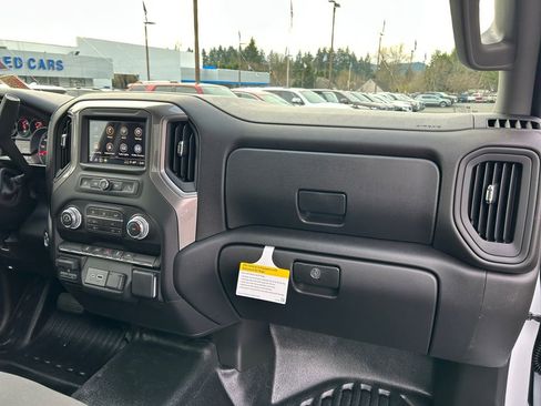 New 2026 GMC Sierra 2500 Pro w/ Convenience Package image 23