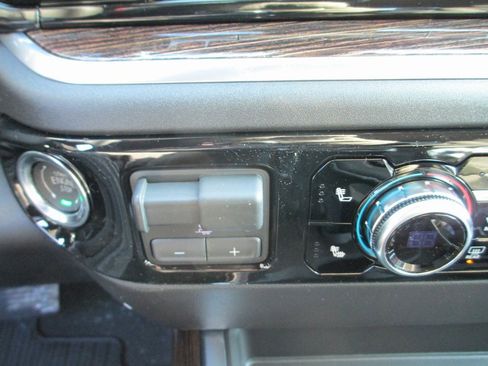 New 2026 GMC Sierra 1500 Elevation w/ Max Trailering Package image 17