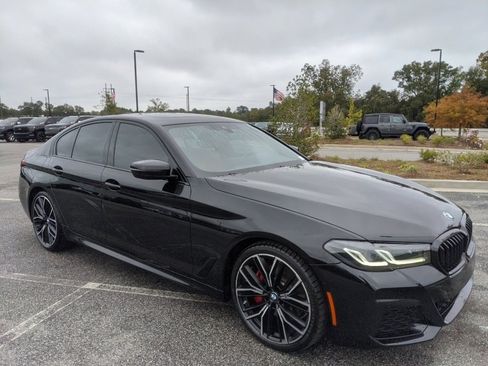 Used 2023 BMW 530i w/ M Sport Package image 17