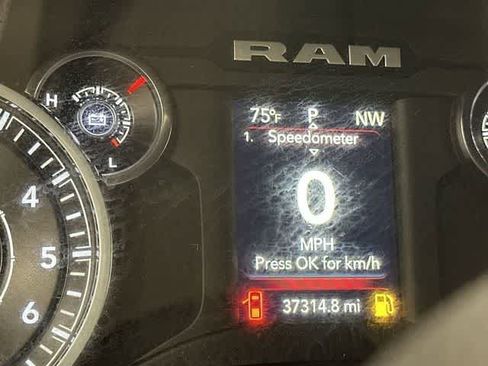 Used 2023 RAM 2500 Tradesman w/ Chrome Appearance Group image 16