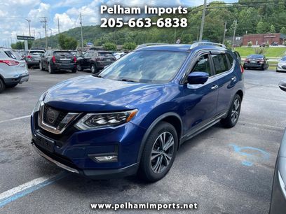 Used 2017 Nissan Rogue SL w/ SL Premium Package